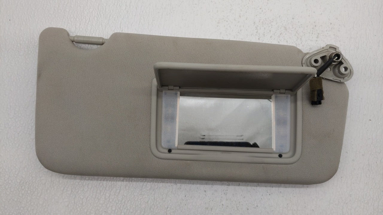 2010-2014 Subaru Legacy Sun Visor Shade Replacement Passenger Right Mirror Fits Fits 2010 2011 2012 2013 2014 OEM Used Auto 