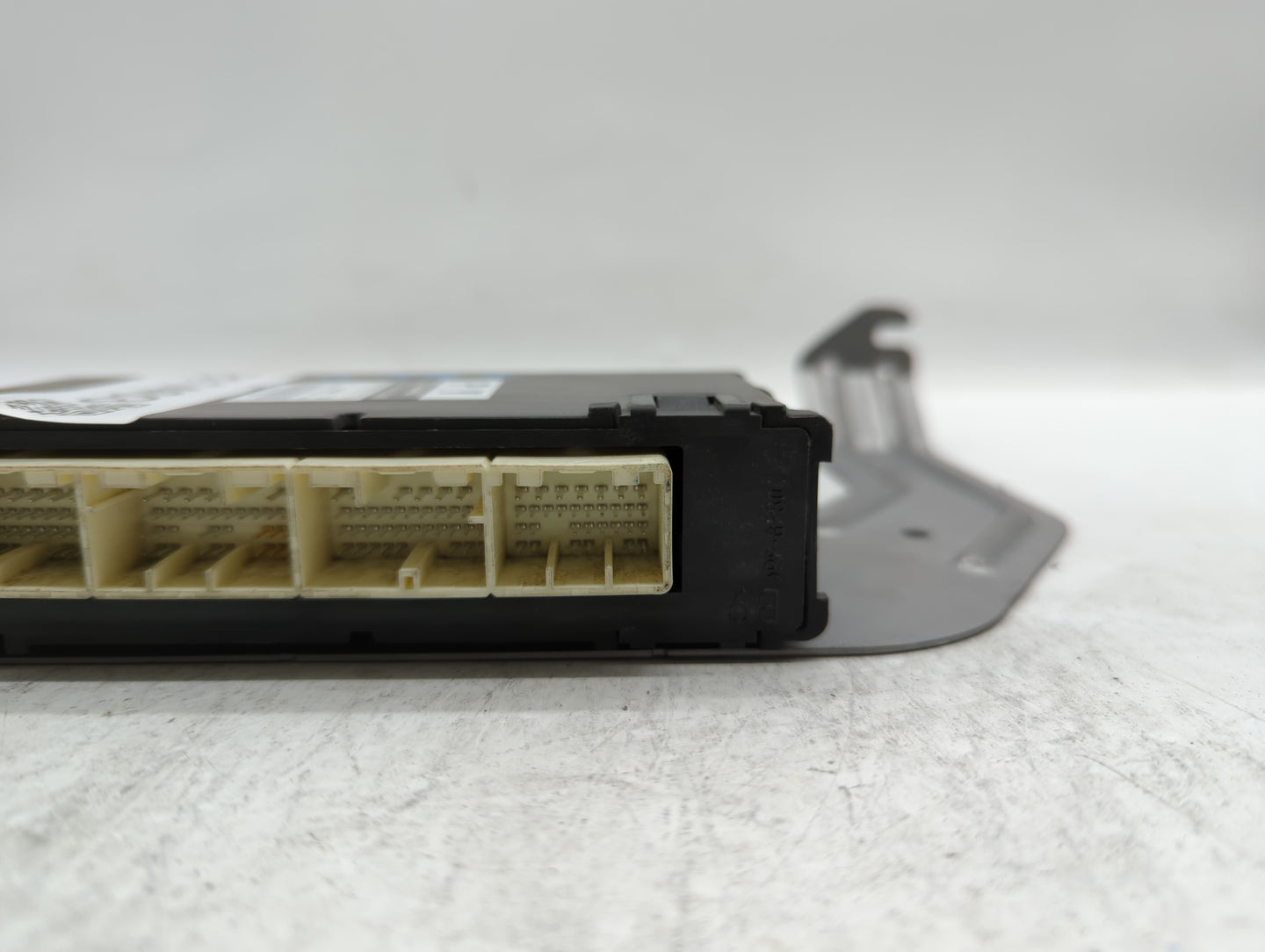 2013-2014 Subaru Legacy PCM Engine Control Computer ECU ECM PCU OEM P/N:22765AE06E 22765AE06A, 22765AE06C Fits Fits 2013 201