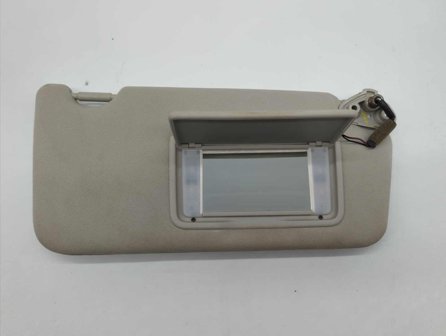 2010-2014 Subaru Legacy Sun Visor Shade Replacement Passenger Right Mirror Fits Fits 2010 2011 2012 2013 2014 OEM Used Auto 