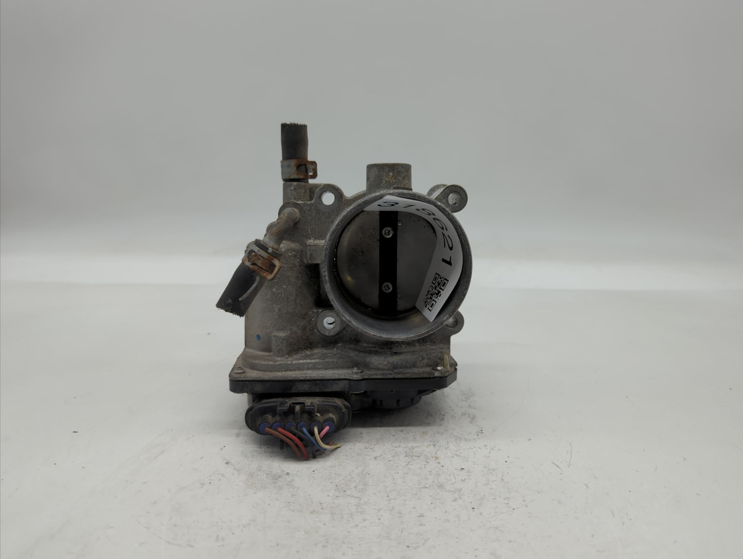 2013-2019 Subaru Legacy Throttle Body P/N:16112AA38A Fits Fits 2013 2014 2015 2016 2017 2018 2019 OEM Used Auto Parts - Oemu