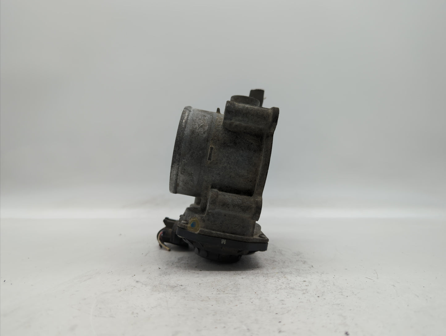 2013-2019 Subaru Legacy Throttle Body P/N:16112AA38A Fits Fits 2013 2014 2015 2016 2017 2018 2019 OEM Used Auto Parts - Oemu