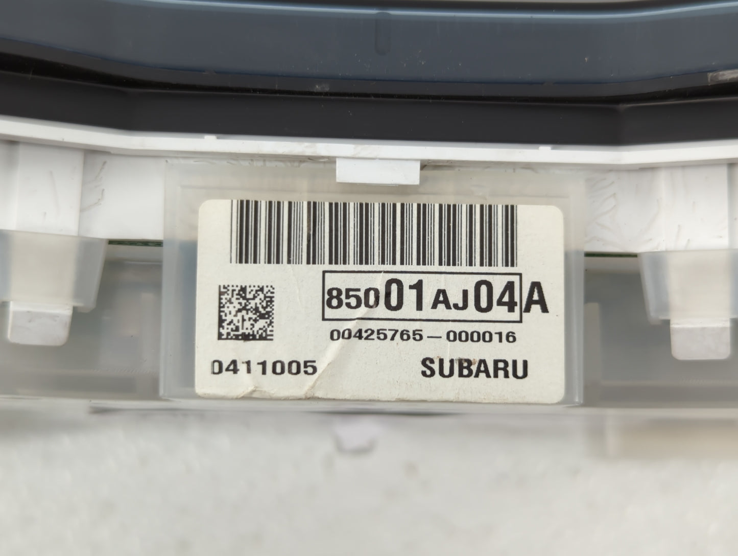 2013-2014 Subaru Legacy Instrument Cluster Speedometer Gauges P/N:0411005 85001AJ04A Fits Fits 2013 2014 OEM Used Auto Parts