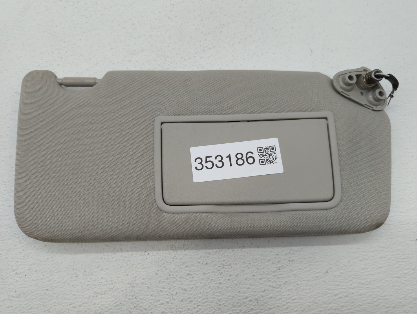 2010-2014 Subaru Legacy Sun Visor Shade Replacement Passenger Right Mirror Fits Fits 2010 2011 2012 2013 2014 OEM Used Auto 
