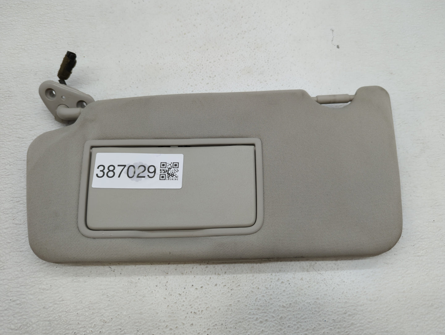 2010-2014 Subaru Legacy Sun Visor Shade Replacement Driver Left Mirror Fits Fits 2010 2011 2012 2013 2014 OEM Used Auto Part