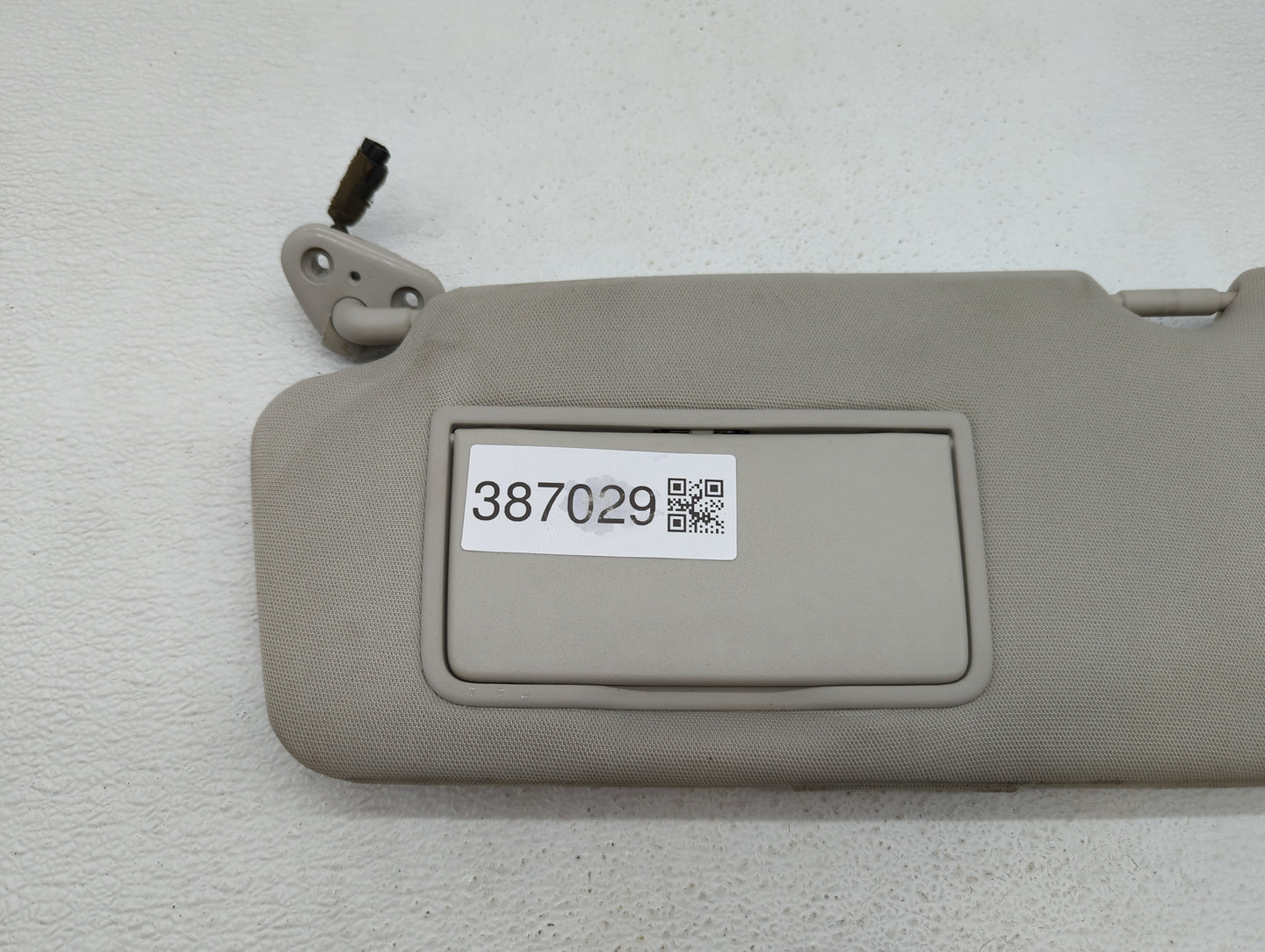 2010-2014 Subaru Legacy Sun Visor Shade Replacement Driver Left Mirror Fits Fits 2010 2011 2012 2013 2014 OEM Used Auto Part