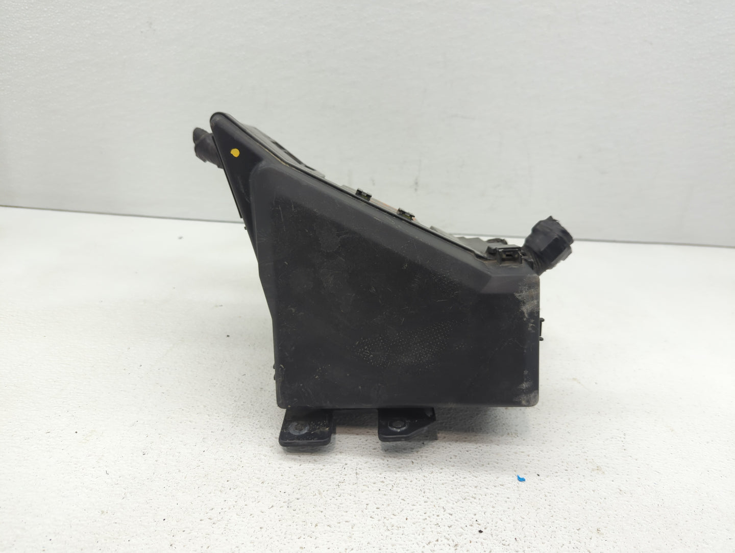 2010-2014 Subaru Legacy Fusebox Fuse Box Panel Relay Module Fits Fits 2010 2011 2012 2013 2014 OEM Used Auto Parts - Oemused