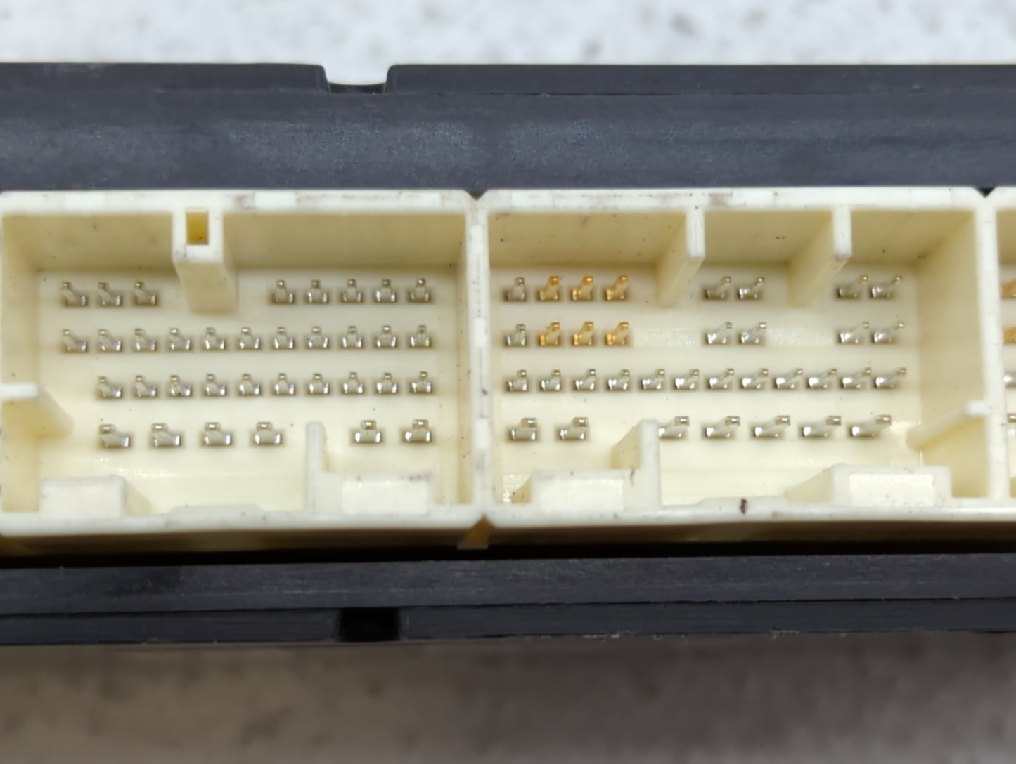 2013-2014 Subaru Legacy PCM Engine Control Computer ECU ECM PCU OEM P/N:22765AE04B 22765AE06E, 22765AE06A Fits Fits 2013 201
