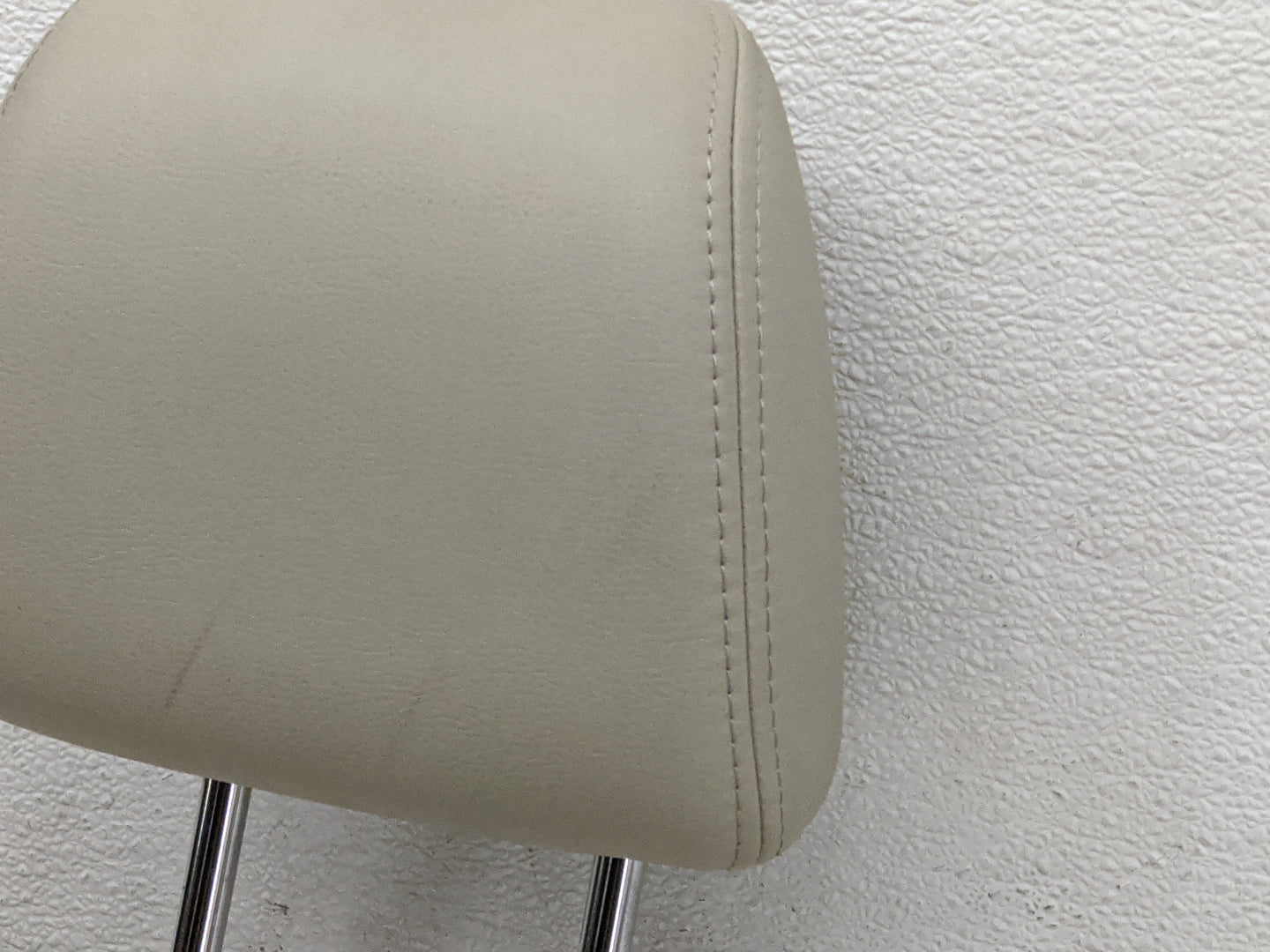 2014 Subaru Legacy Headrest Head Rest Front Driver Seat Beige - Oemusedautoparts1.com