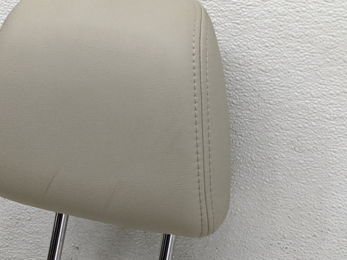 2014 Subaru Legacy Headrest Head Rest Front Driver Seat Beige - Oemusedautoparts1.com