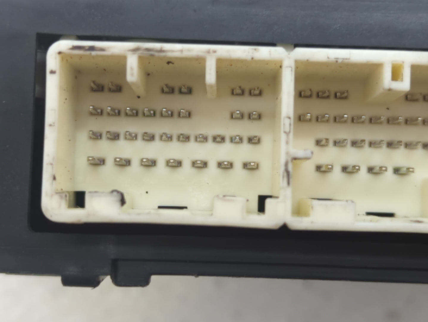 2013-2014 Subaru Legacy PCM Engine Control Computer ECU ECM PCU OEM P/N:22765AE06C 22765AE04B, 22765AE06E Fits Fits 2013 201