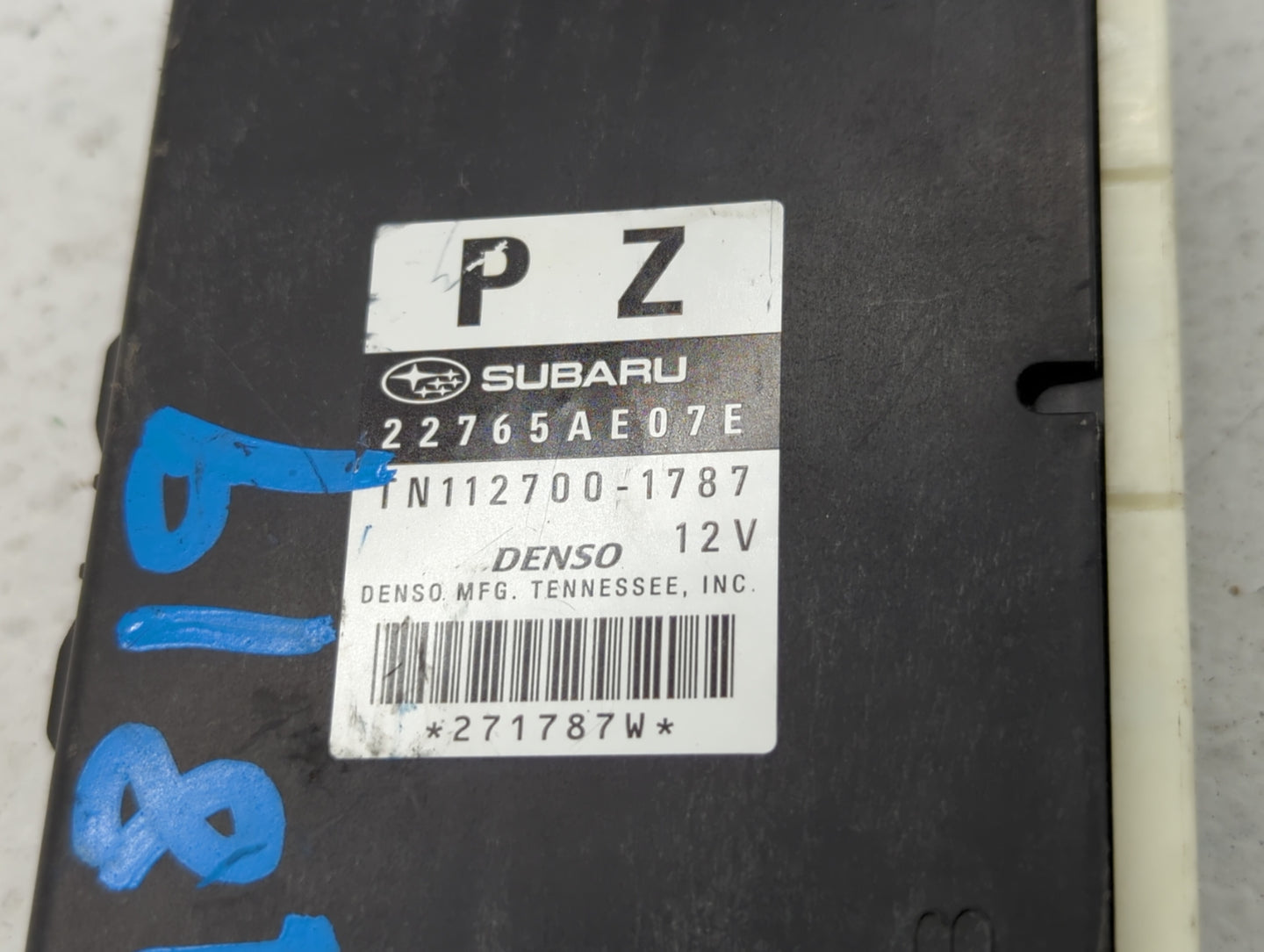 2013-2014 Subaru Legacy PCM Engine Control Computer ECU ECM PCU OEM P/N:22765AE06D 22765AE07C, 22765AE07D Fits Fits 2013 201