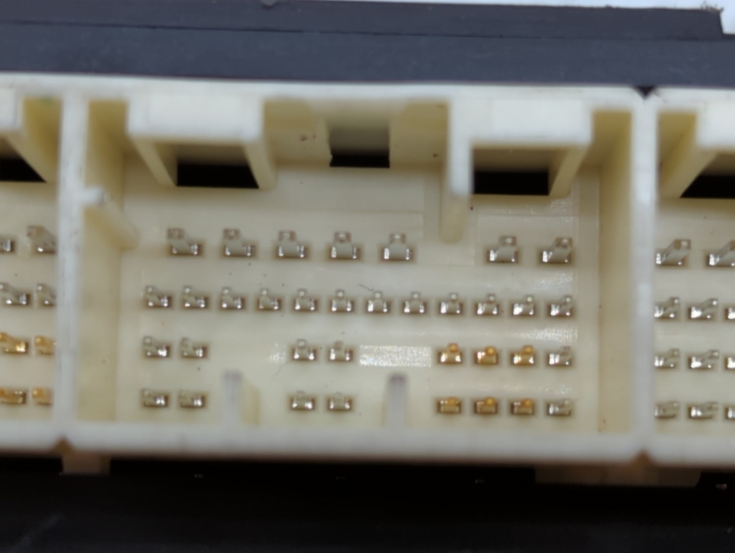2013-2014 Subaru Legacy PCM Engine Control Computer ECU ECM PCU OEM P/N:22765AE07E 22765AE07C, 22765AE06D Fits Fits 2013 201