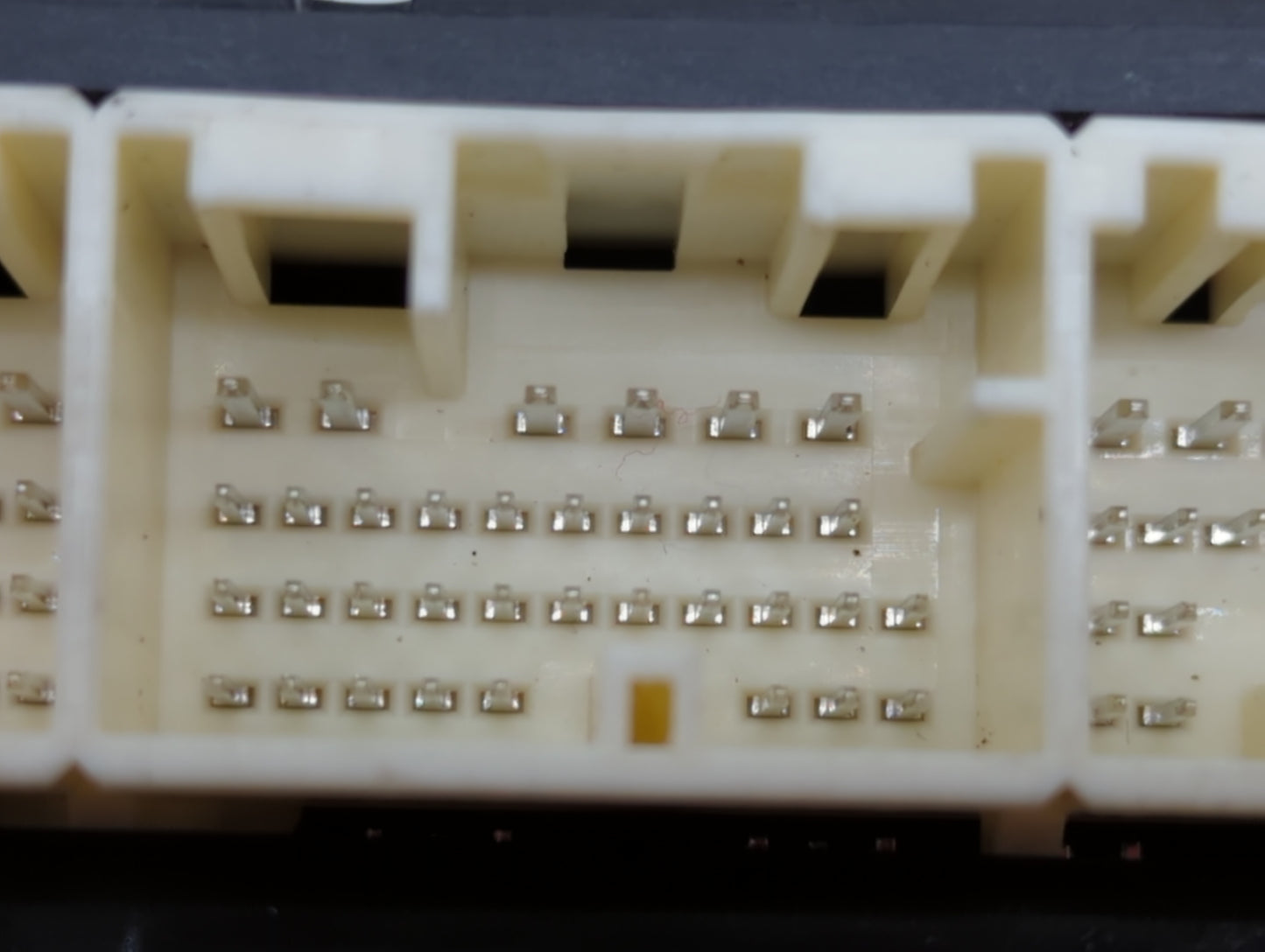 2013-2014 Subaru Legacy PCM Engine Control Computer ECU ECM PCU OEM P/N:22765AE07E 22765AE07C, 22765AE06D Fits Fits 2013 201