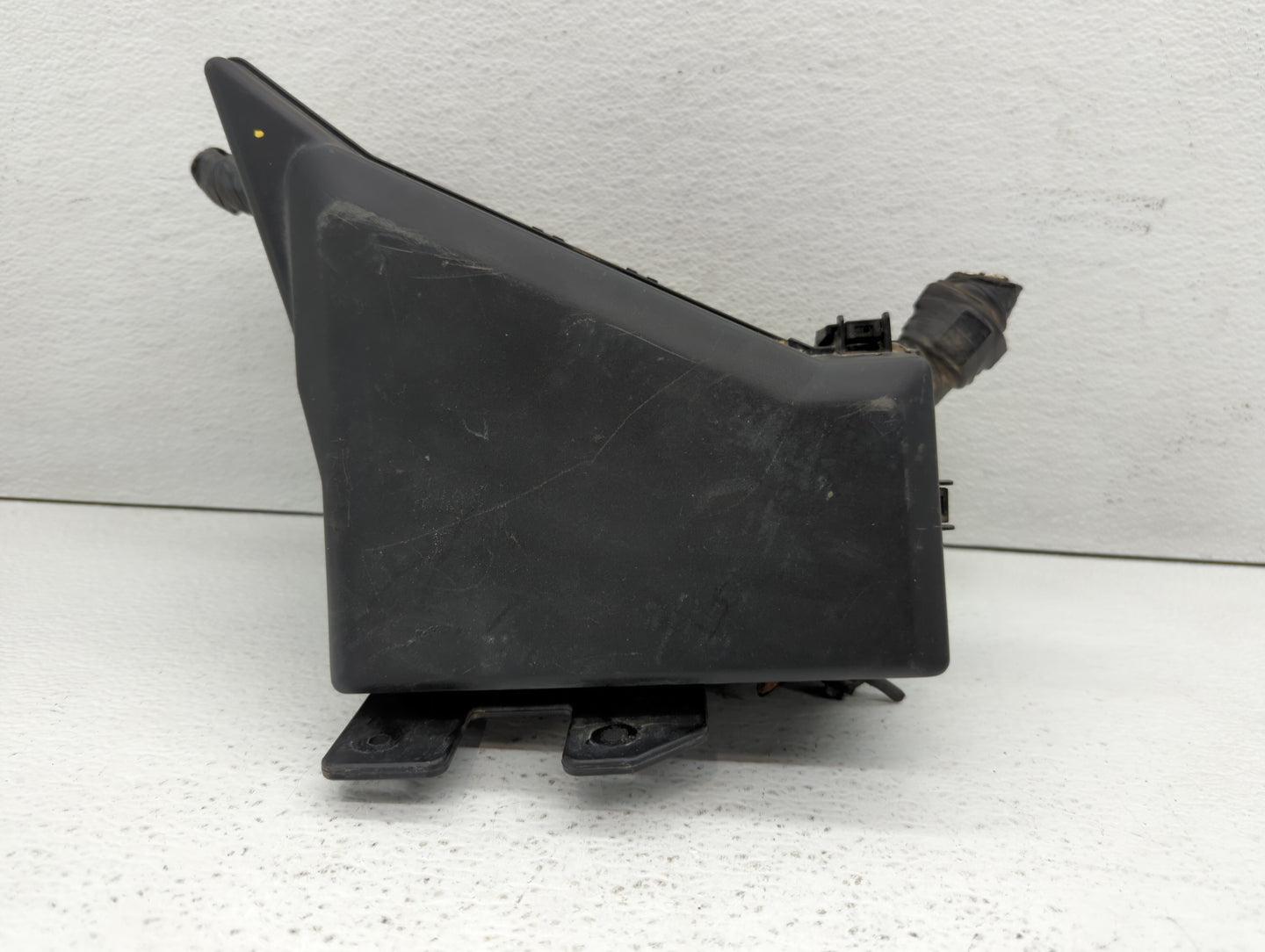 2010-2014 Subaru Legacy Fusebox Fuse Box Panel Relay Module P/N:MB503202B Fits Fits 2010 2011 2012 2013 2014 OEM Used Auto P