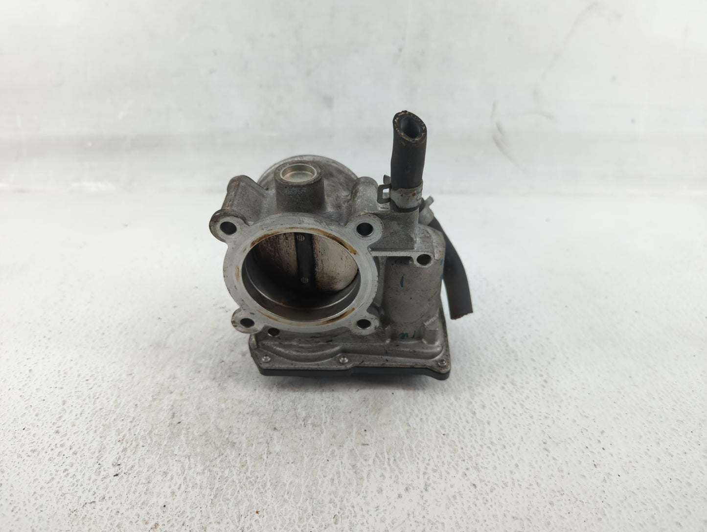 2013-2019 Subaru Legacy Throttle Body P/N:8Q251780 Fits Fits 2013 2014 2015 2016 2017 2018 2019 OEM Used Auto Parts - Oemuse