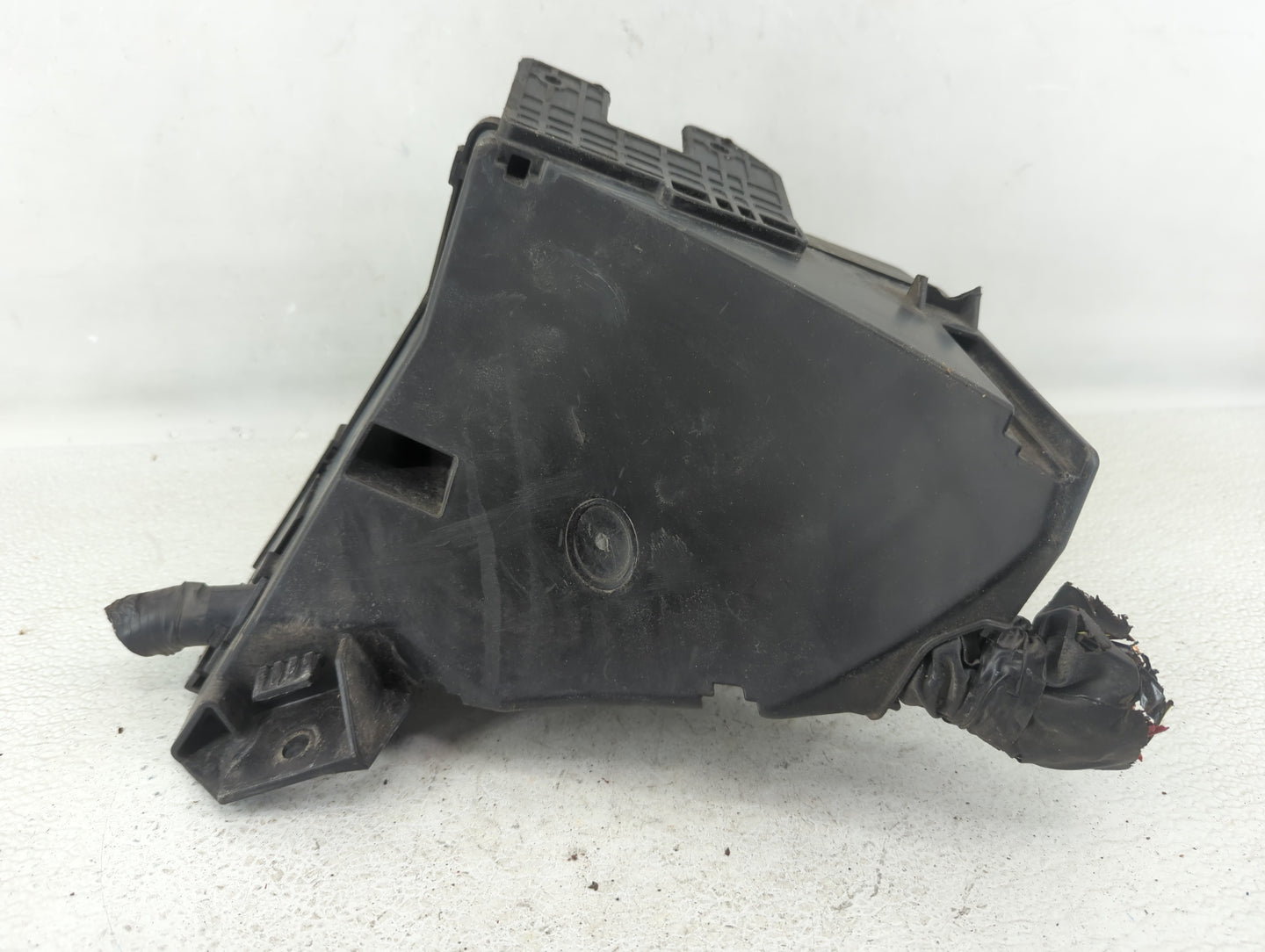 2010-2014 Subaru Legacy Fusebox Fuse Box Panel Relay Module P/N:MB702800B Fits Fits 2010 2011 2012 2013 2014 OEM Used Auto P