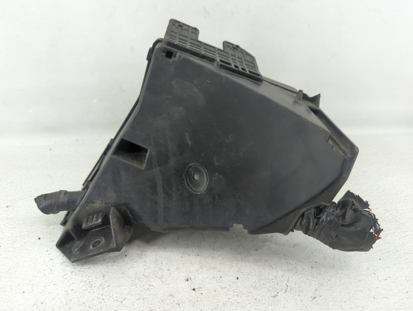 2010-2014 Subaru Legacy Fusebox Fuse Box Panel Relay Module P/N:MB702800B Fits Fits 2010 2011 2012 2013 2014 OEM Used Auto P