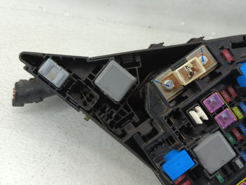 2010-2014 Subaru Legacy Fusebox Fuse Box Panel Relay Module P/N:MB702800B Fits Fits 2010 2011 2012 2013 2014 OEM Used Auto Parts