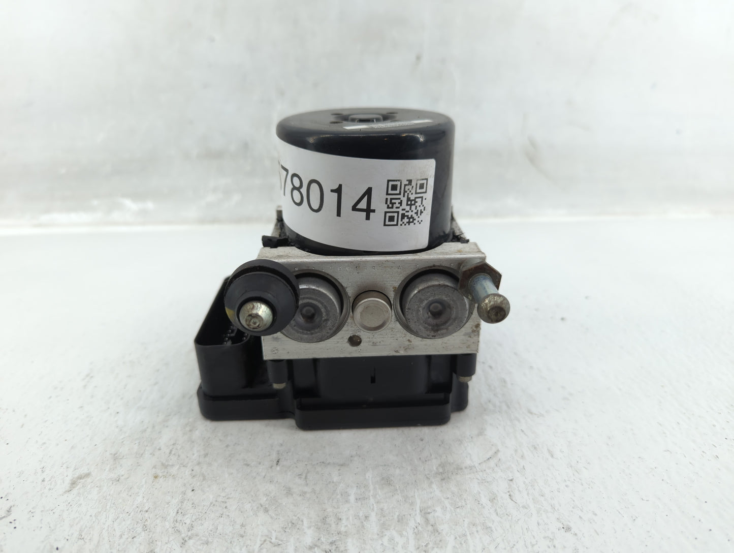 2013-2014 Subaru Legacy ABS Pump Control Module Replacement P/N:27536AJ03B Fits Fits 2013 2014 OEM Used Auto Parts - Oemused