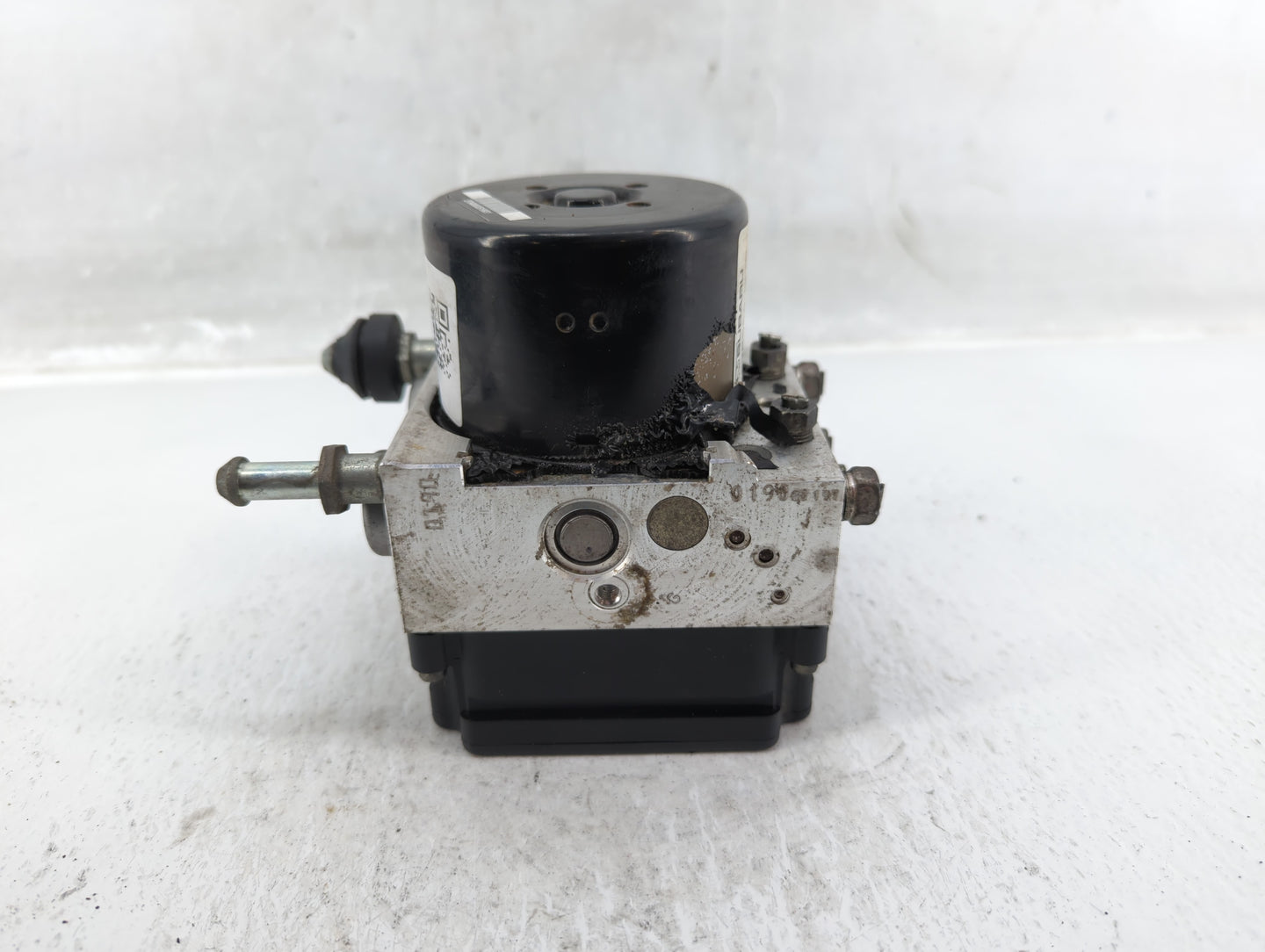 2013-2014 Subaru Legacy ABS Pump Control Module Replacement P/N:27536AJ03B Fits Fits 2013 2014 OEM Used Auto Parts - Oemused