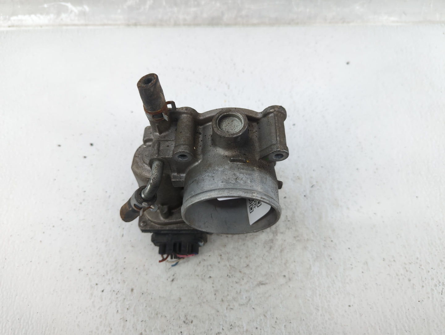 2013-2019 Subaru Legacy Throttle Body P/N:16112AA38A Fits Fits 2013 2014 2015 2016 2017 2018 2019 OEM Used Auto Parts - Oemu