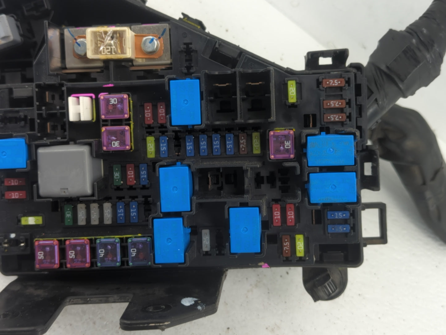 2010-2014 Subaru Legacy Fusebox Fuse Box Panel Relay Module P/N:MB102800B1 Fits Fits 2010 2011 2012 2013 2014 OEM Used Auto 