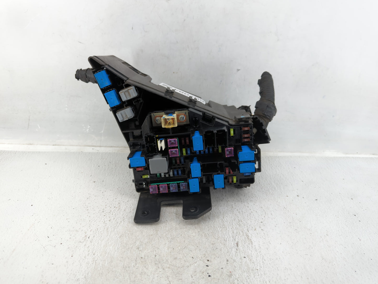 2010-2014 Subaru Legacy Fusebox Fuse Box Panel Relay Module P/N:MB102800B1 Fits Fits 2010 2011 2012 2013 2014 OEM Used Auto 