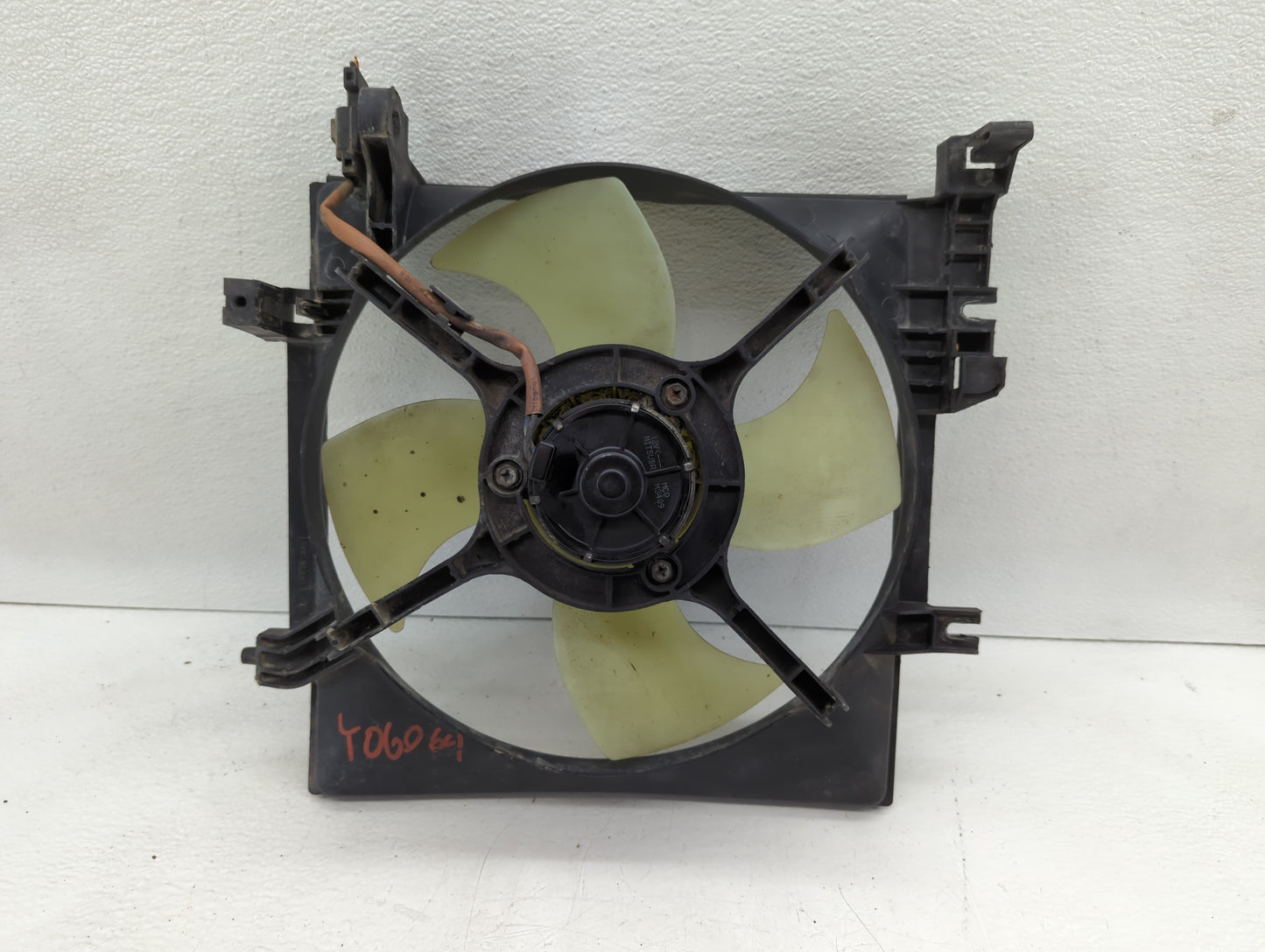 2005-2014 Subaru Legacy Left Radiator Fan Motor Assembly - Oemusedautoparts1.com