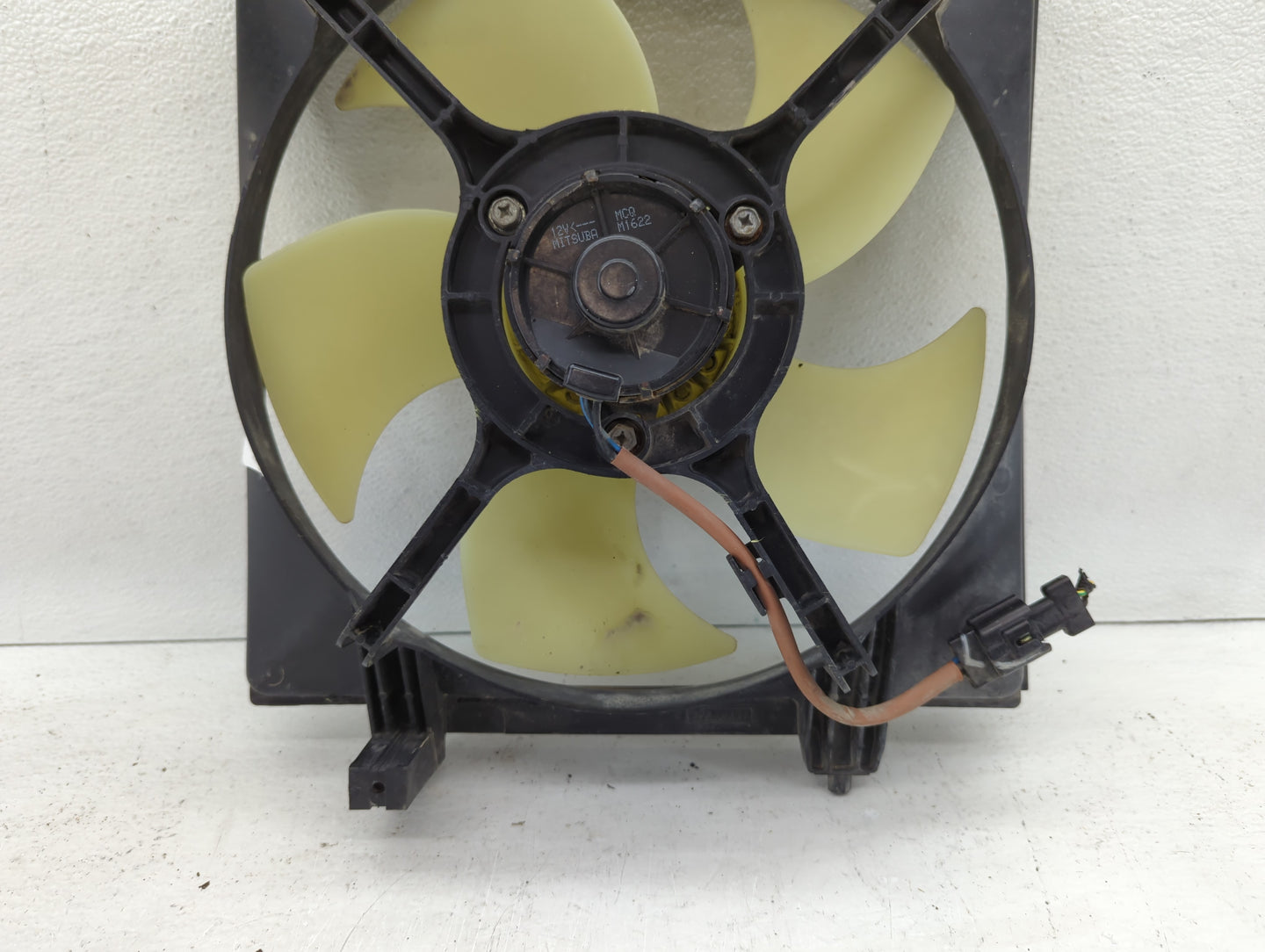 2005-2014 Subaru Legacy Left Radiator Fan Motor Assembly Black 612523 - Oemusedautoparts1.com