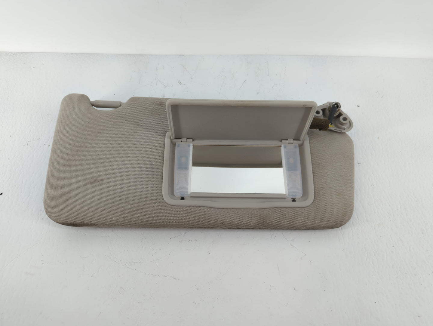 2010-2014 Subaru Legacy Sun Visor Shade Replacement Passenger Right Mirror Fits Fits 2010 2011 2012 2013 2014 OEM Used Auto 