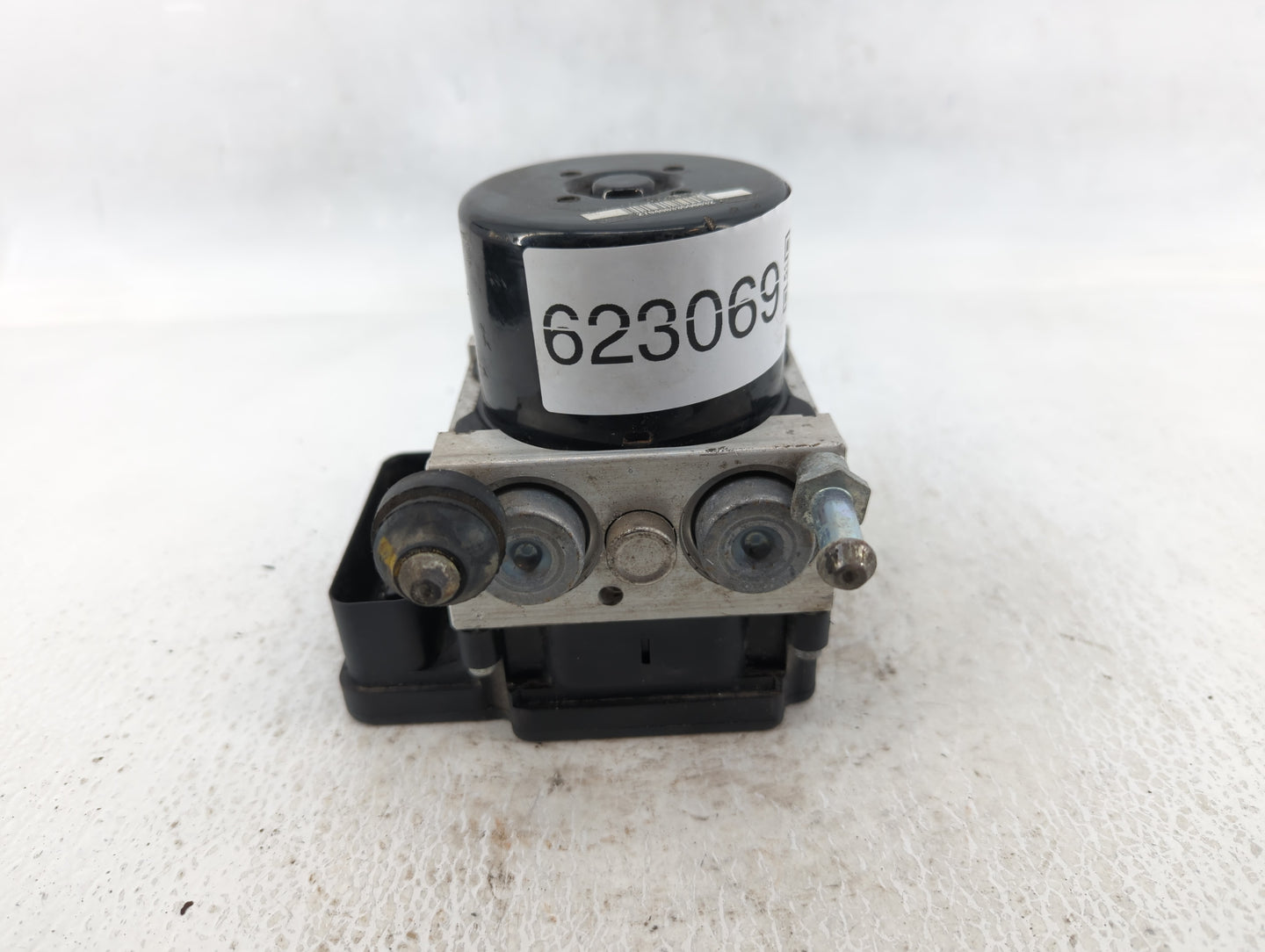 2013-2014 Subaru Legacy ABS Pump Control Module Replacement P/N:27536AJ03B Fits Fits 2013 2014 OEM Used Auto Parts - Oemused
