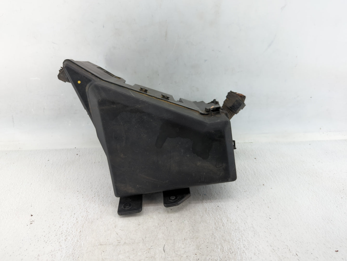 2010-2014 Subaru Legacy Fusebox Fuse Box Panel Relay Module P/N:MB503200B Fits Fits 2010 2011 2012 2013 2014 OEM Used Auto P
