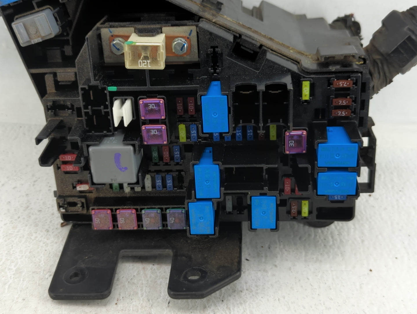 2010-2014 Subaru Legacy Fusebox Fuse Box Panel Relay Module P/N:MB503200B Fits Fits 2010 2011 2012 2013 2014 OEM Used Auto P