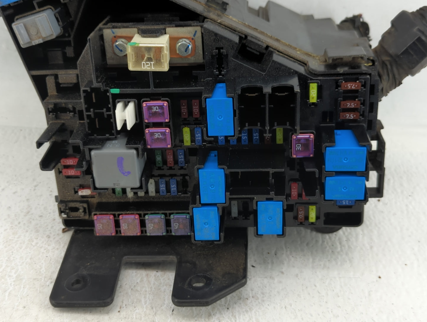 2010-2014 Subaru Legacy Fusebox Fuse Box Panel Relay Module P/N:MB503200B Fits Fits 2010 2011 2012 2013 2014 OEM Used Auto P