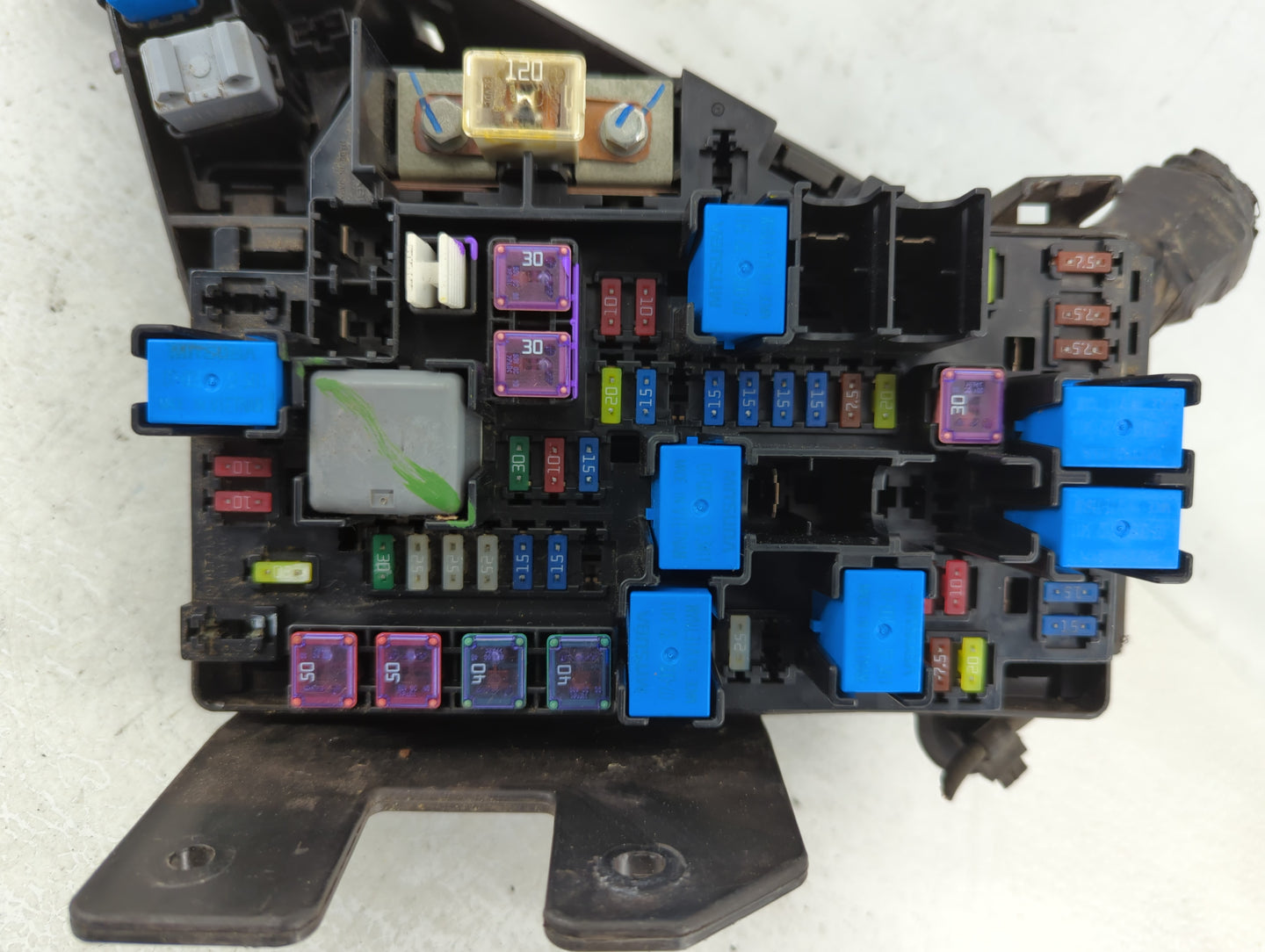 2010-2014 Subaru Legacy Fusebox Fuse Box Panel Relay Module P/N:MB503202B Fits Fits 2010 2011 2012 2013 2014 OEM Used Auto P
