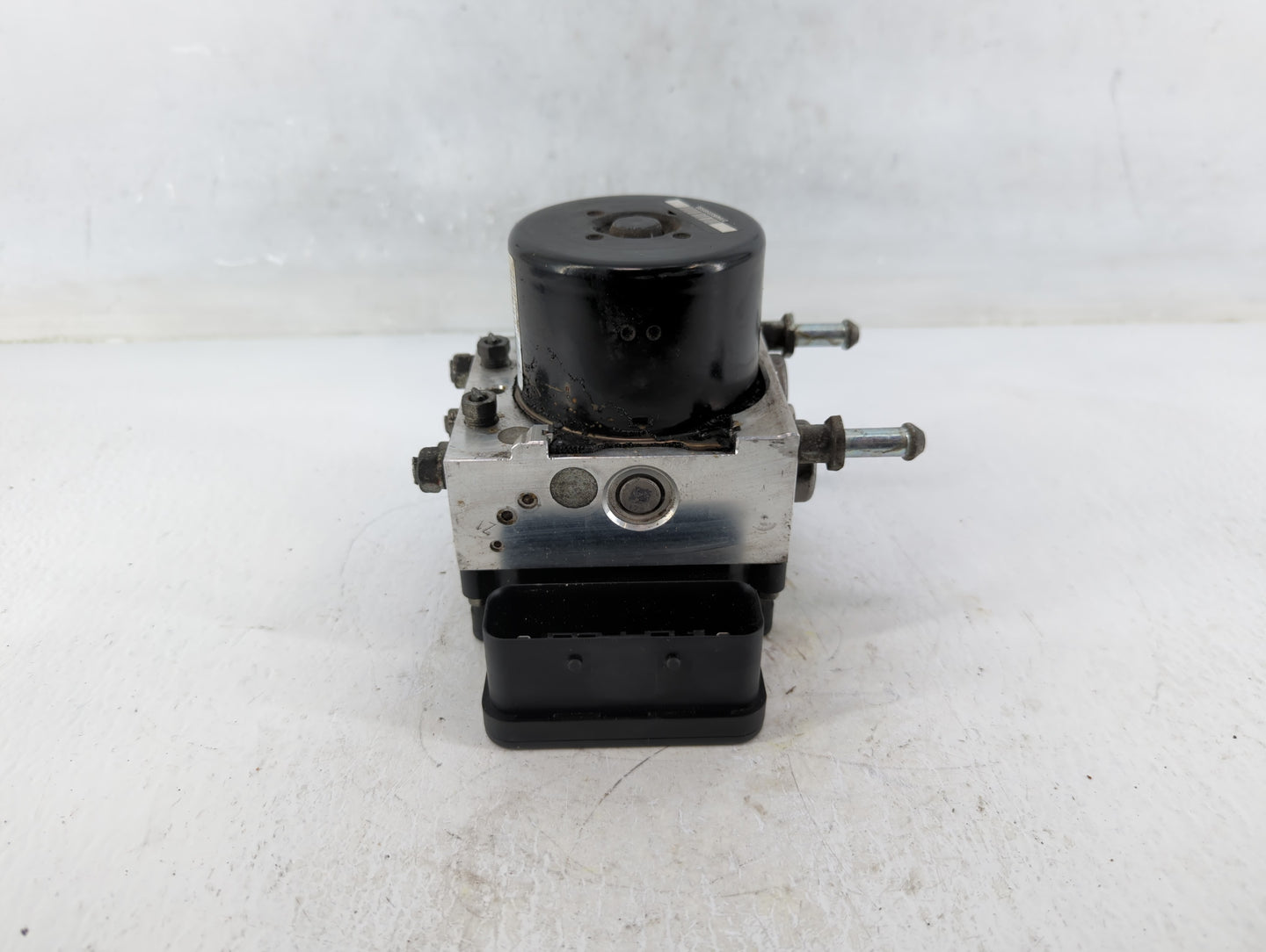 2013-2014 Subaru Legacy ABS Pump Control Module Replacement P/N:27536AJ03B Fits Fits 2013 2014 OEM Used Auto Parts - Oemused