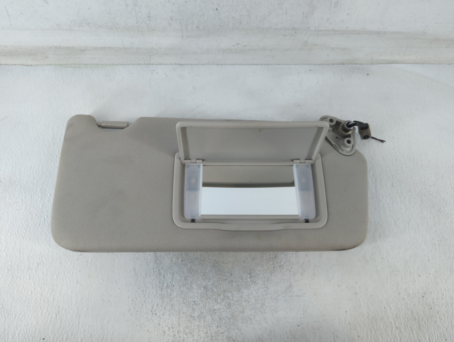 2010-2014 Subaru Legacy Sun Visor Shade Replacement Passenger Right Mirror Fits Fits 2010 2011 2012 2013 2014 OEM Used Auto 