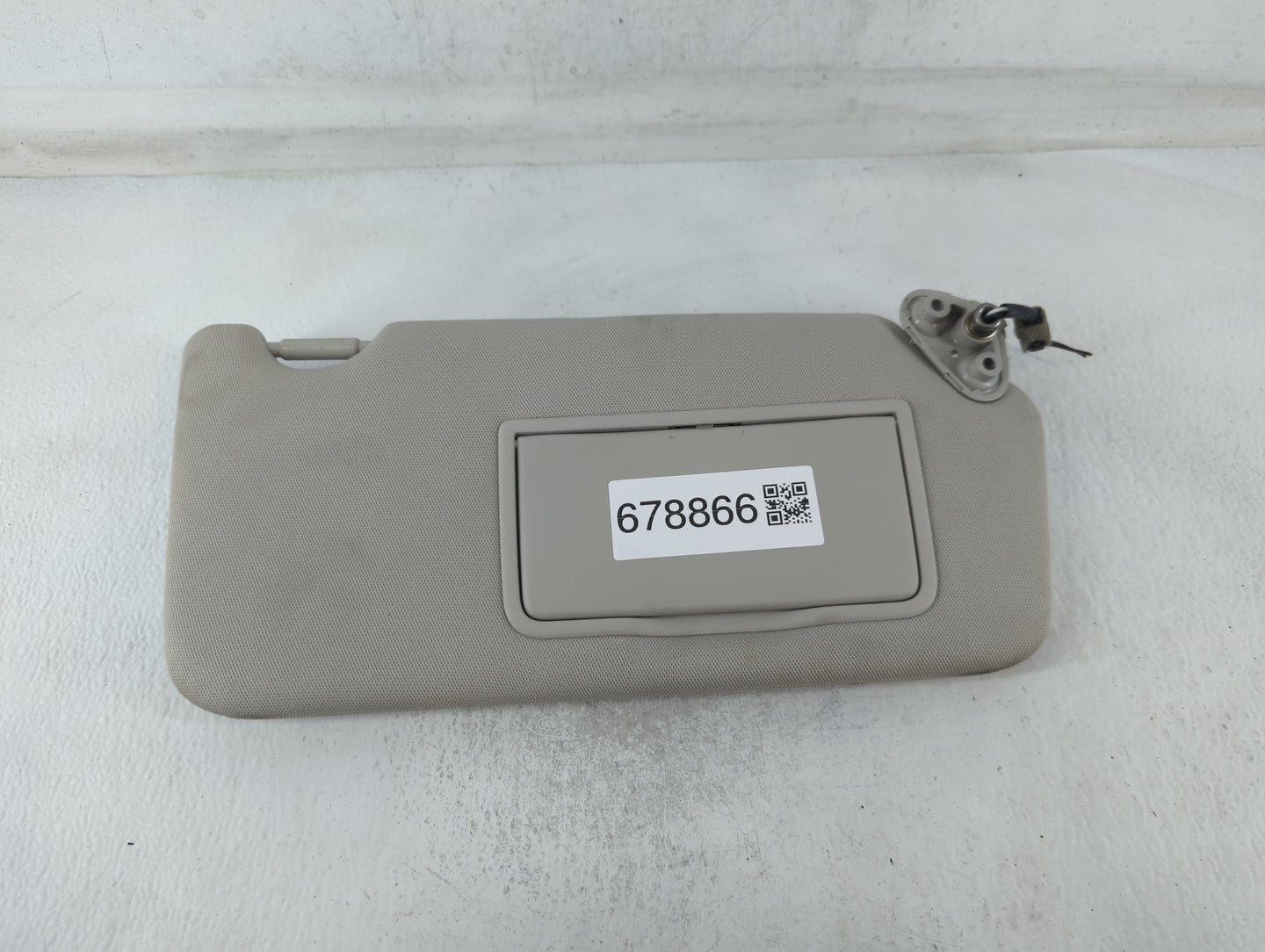 2010-2014 Subaru Legacy Sun Visor Shade Replacement Passenger Right Mirror Fits Fits 2010 2011 2012 2013 2014 OEM Used Auto 