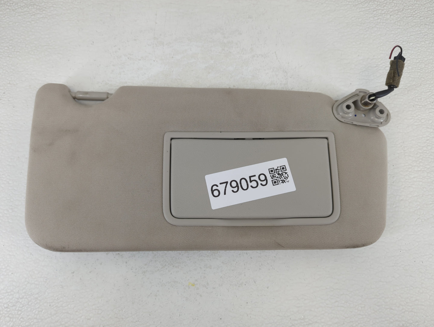2010-2014 Subaru Legacy Sun Visor Shade Replacement Passenger Right Mirror Fits Fits 2010 2011 2012 2013 2014 OEM Used Auto 