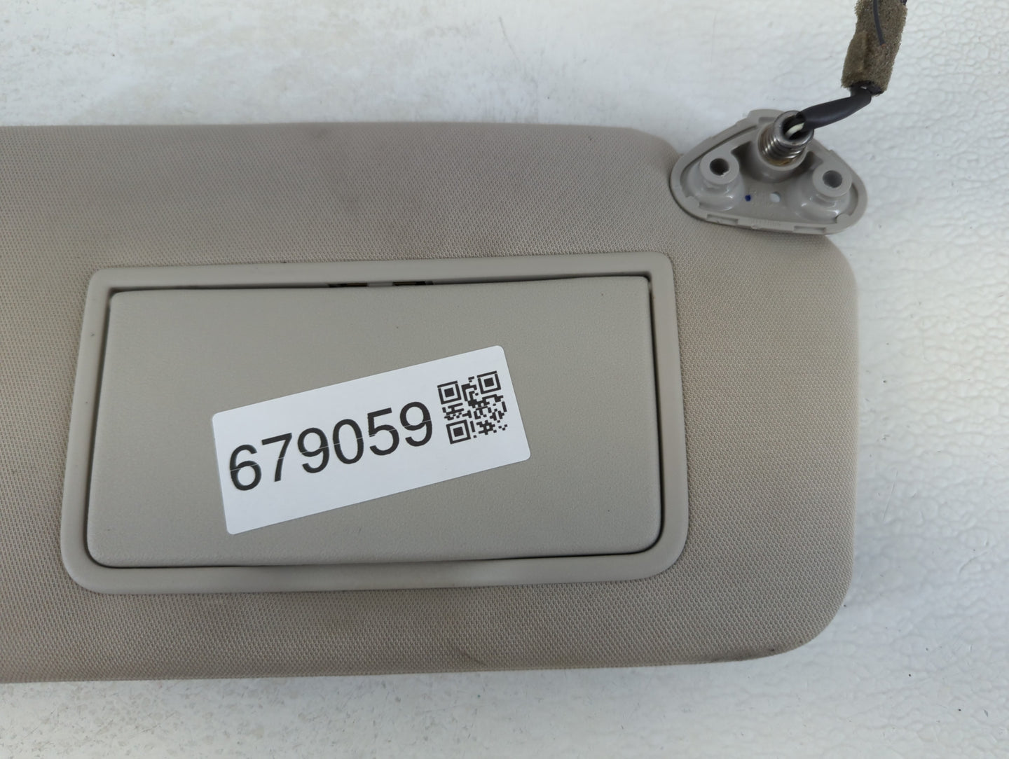 2010-2014 Subaru Legacy Sun Visor Shade Replacement Passenger Right Mirror Fits Fits 2010 2011 2012 2013 2014 OEM Used Auto 