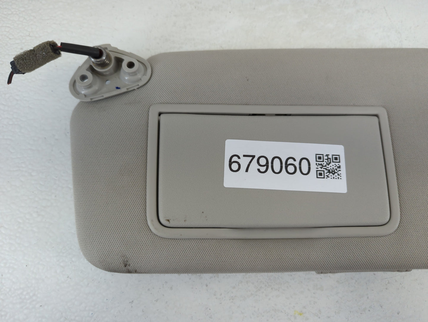 2010-2014 Subaru Legacy Sun Visor Shade Replacement Driver Left Mirror Fits Fits 2010 2011 2012 2013 2014 OEM Used Auto Part