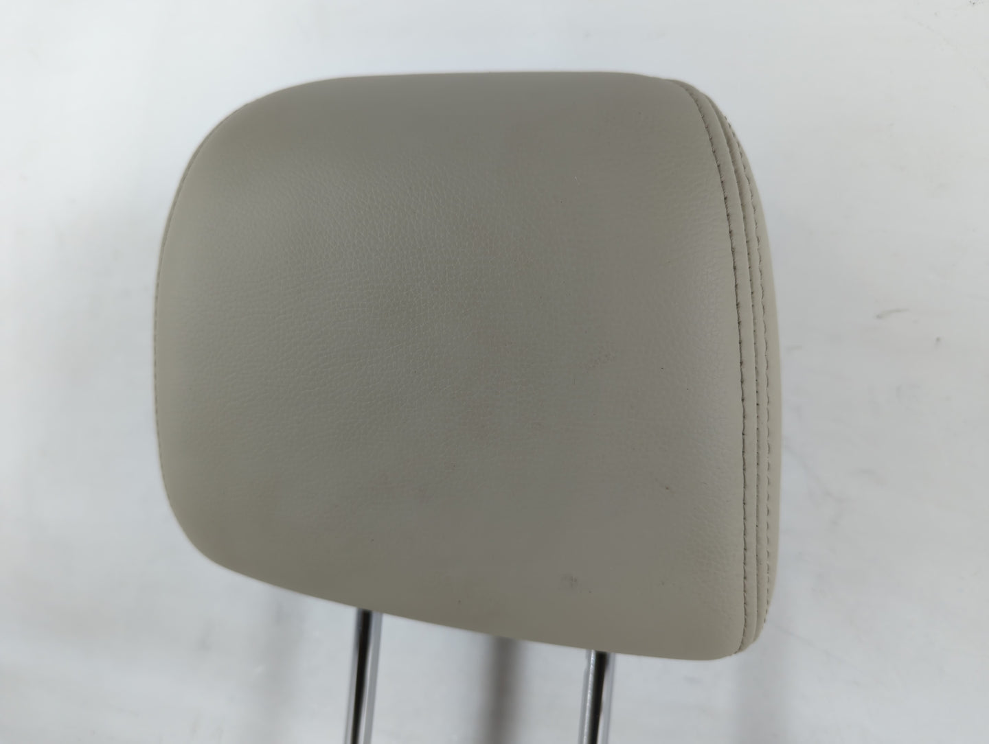 2013-2014 Subaru Legacy Headrest Head Rest Front Driver Passenger Seat Fits Fits 2013 2014 OEM Used Auto Parts - Oemusedauto