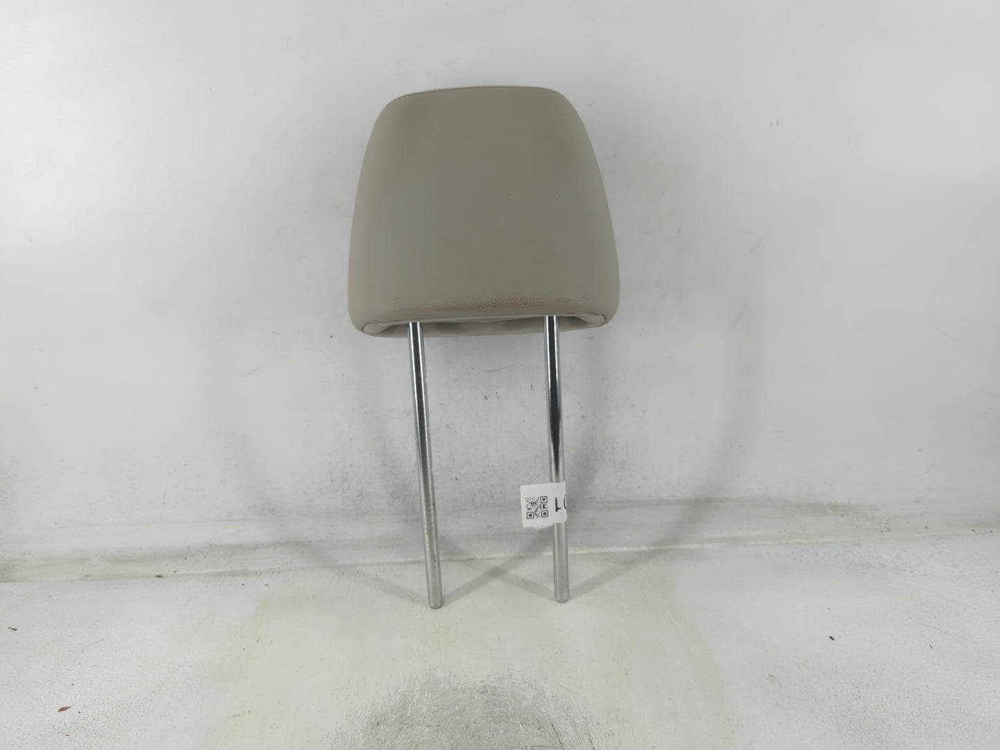 2013-2014 Subaru Legacy Headrest Head Rest Front Driver Passenger Seat Fits Fits 2013 2014 OEM Used Auto Parts - Oemusedauto