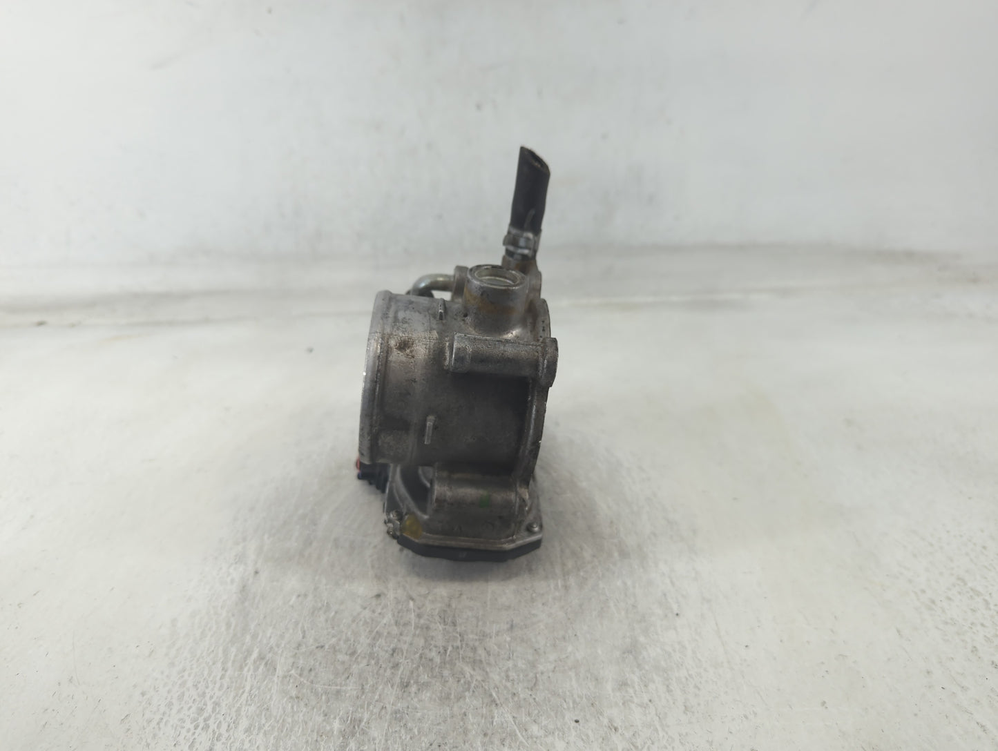2013-2019 Subaru Legacy Throttle Body P/N:10Q221780 16112AA38A Fits Fits 2013 2014 2015 2016 2017 2018 2019 OEM Used Auto Pa