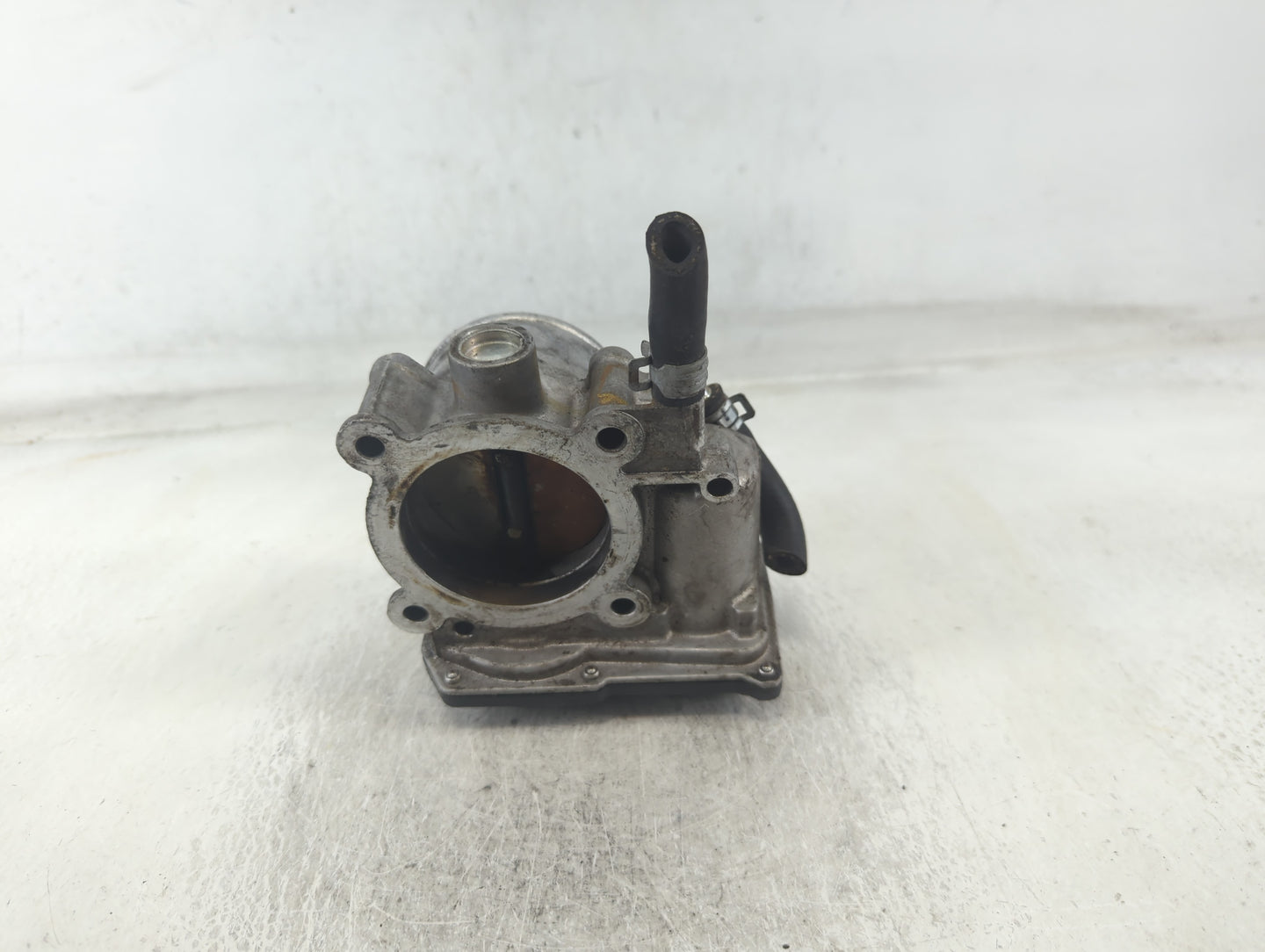2013-2019 Subaru Legacy Throttle Body P/N:10Q221780 16112AA38A Fits Fits 2013 2014 2015 2016 2017 2018 2019 OEM Used Auto Pa