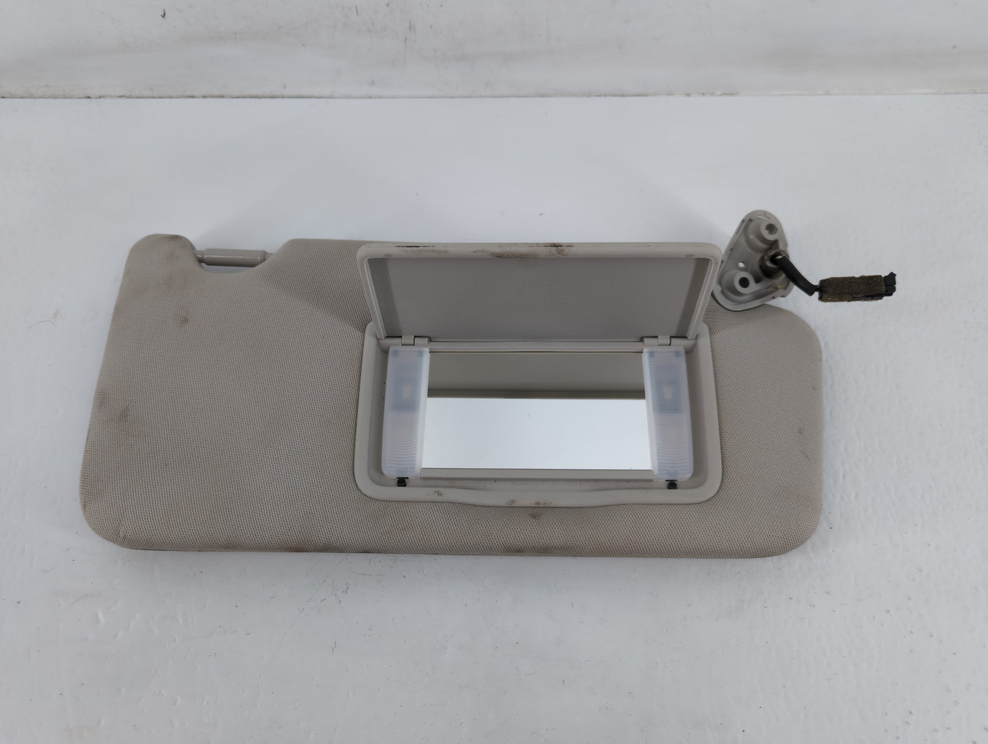 2012-2014 Subaru Legacy Sun Visor Shade Replacement Passenger Right Mirror Fits Fits 2012 2013 2014 OEM Used Auto Parts - Oe