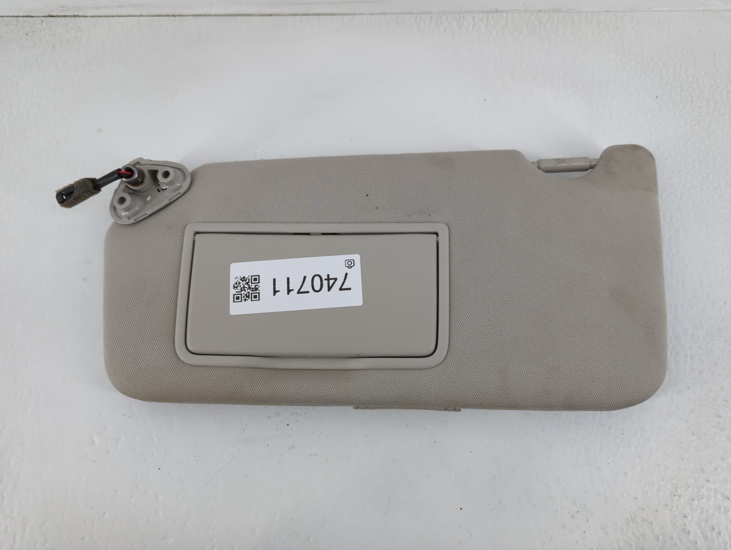 2010-2014 Subaru Legacy Sun Visor Shade Replacement Driver Left Mirror Fits Fits 2010 2011 2012 2013 2014 OEM Used Auto Part