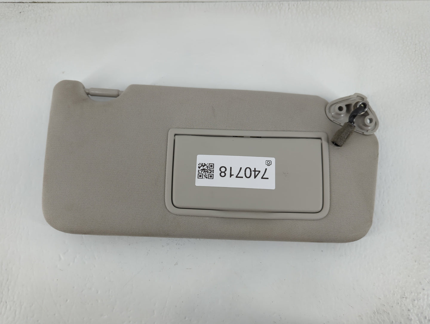 2010-2014 Subaru Legacy Sun Visor Shade Replacement Passenger Right Mirror Fits Fits 2010 2011 2012 2013 2014 OEM Used Auto 