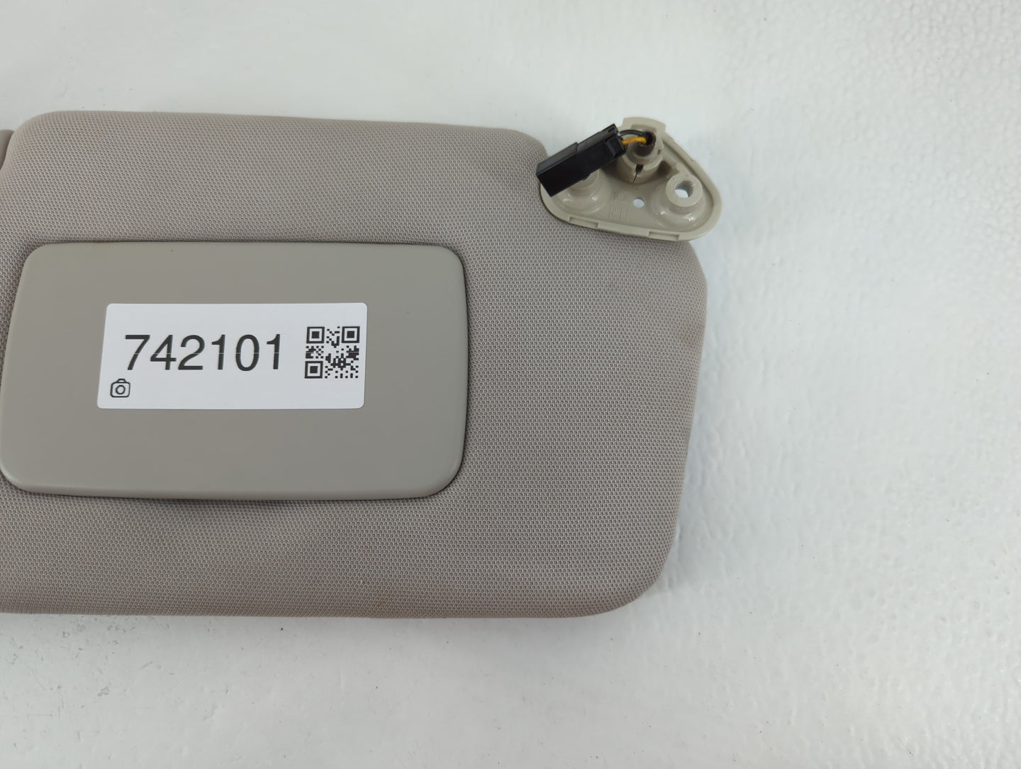2010-2014 Subaru Legacy Sun Visor Shade Replacement Passenger Right Mirror Fits Fits 2010 2011 2012 2013 2014 OEM Used Auto 