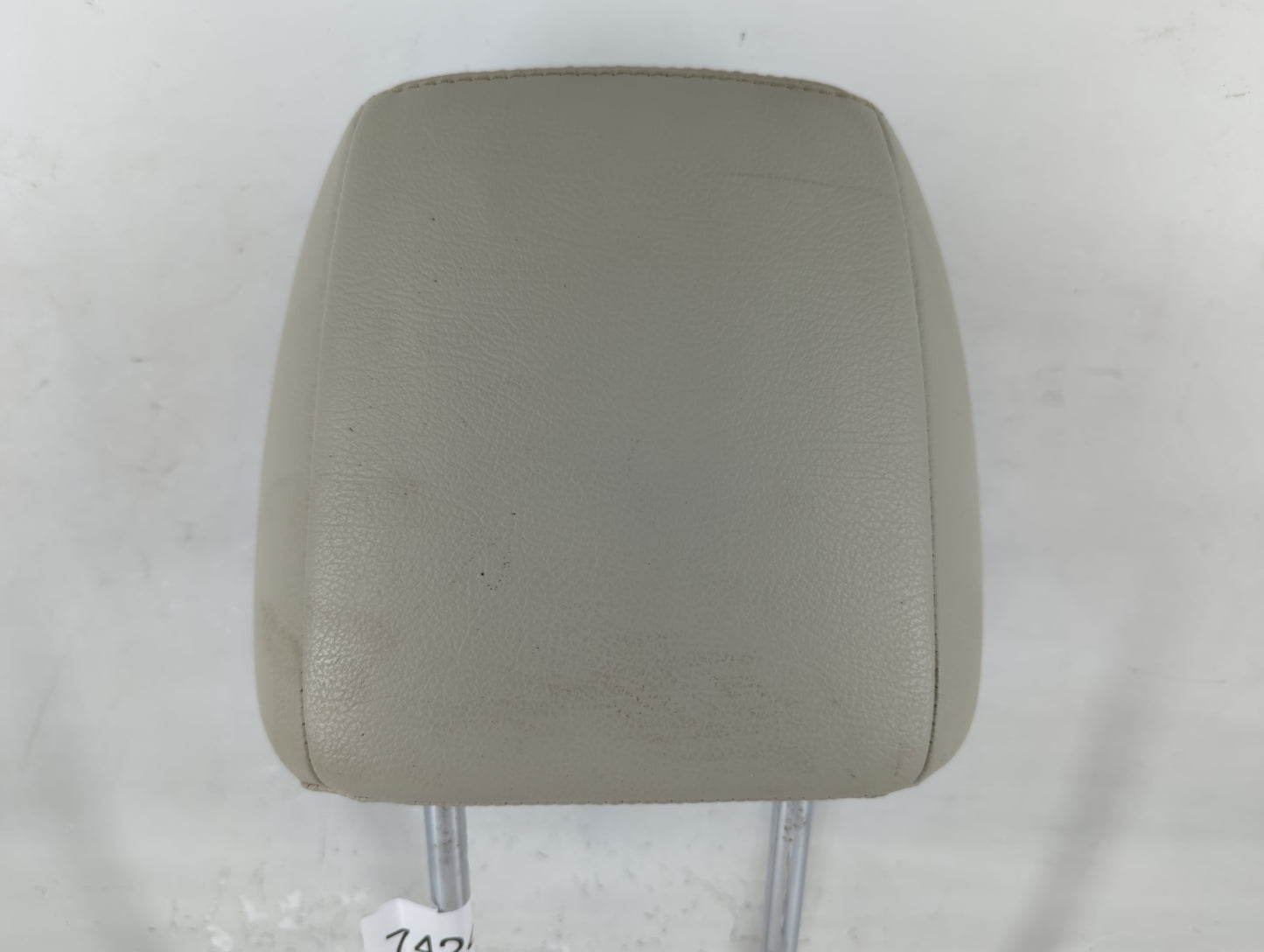 2014 Subaru Legacy Headrest Head Rest Front Driver Passenger Seat Fits OEM Used Auto Parts - Oemusedautoparts1.com